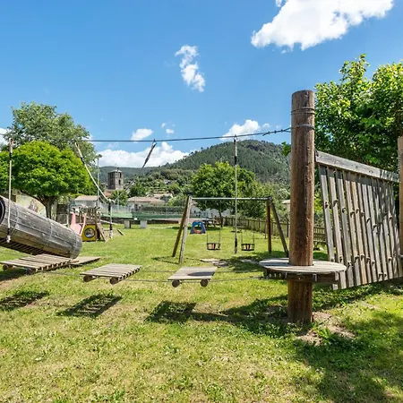 L'enclos Saint-Etienne-Vallee-Francaise